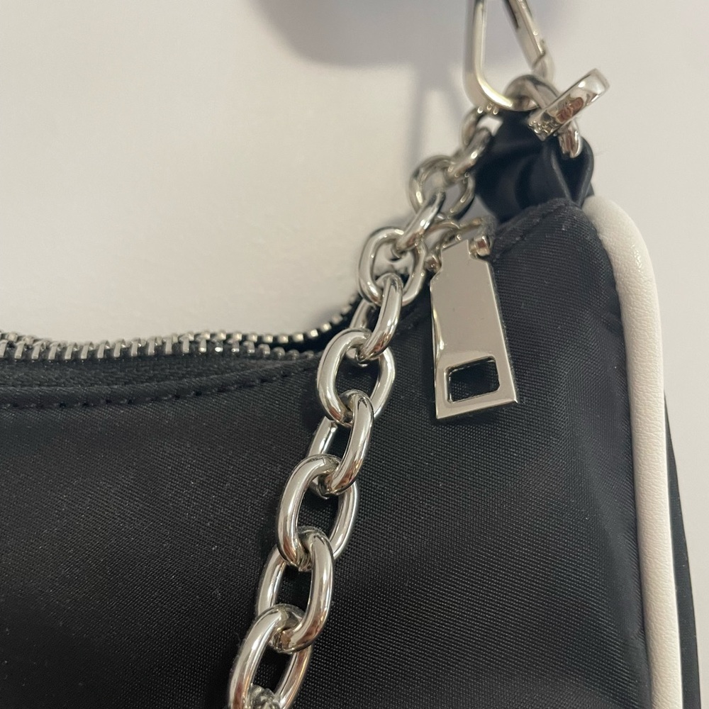 Nike Rework Wrap Bag - Picture 5 of 9
